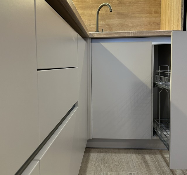 Кухня Брікс 24